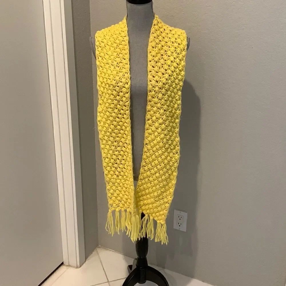 New York & Company Scarf